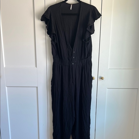 Free People Black Ruffle Your Feathers Deep V Flutter Sleeve Jumpsuit | M - Picture 4 of 7